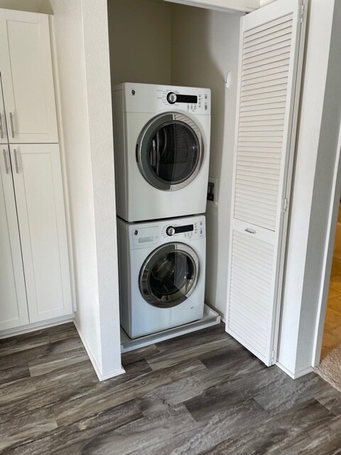 Building Photo - 801 Kakala St