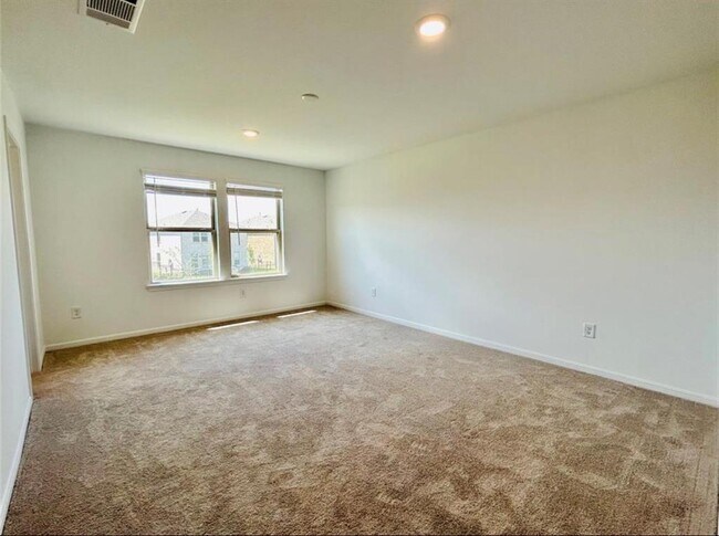 Building Photo - 1009 Laguna Cv Dr