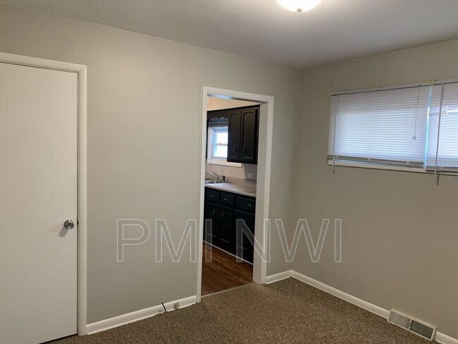 Building Photo - 6110 Marshall Ave