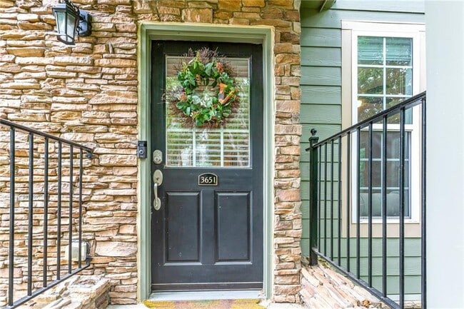 Building Photo - 3651 Ashford Creek Pl NE