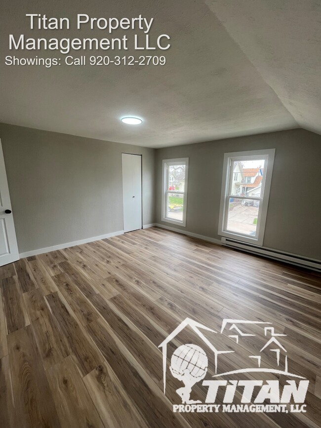 Building Photo - 510 Grove St