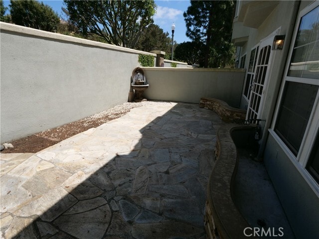 Building Photo - 45 Auvergne