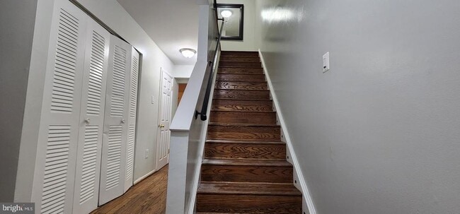 Building Photo - 1219 Marcy Ave