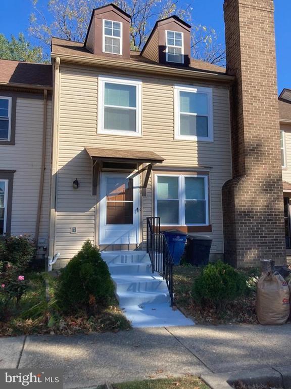 Primary Photo - 1710 Featherwood St