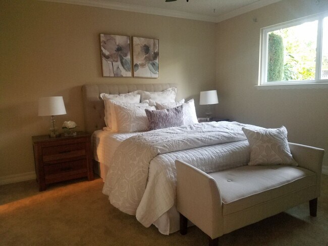 Building Photo - Beautiful 3 bed 2 bath Cambrian home in a ...