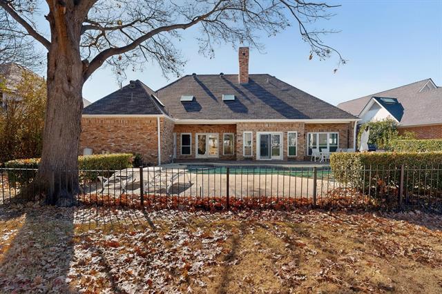 Building Photo - 2648 Brookside Dr