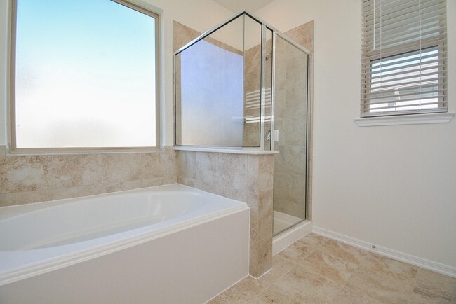 Building Photo - 17327 Rock Willow Ln