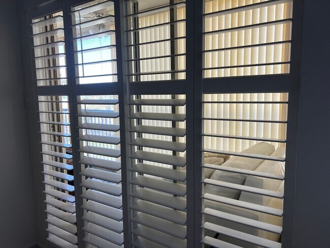 Building Photo - 1150 Tarpon Center Dr