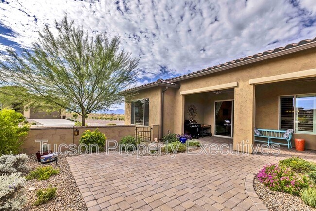 Building Photo - 30737 S Osprey Dr