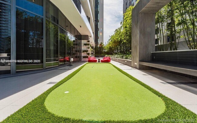 Building Photo - 55 SW 9th St