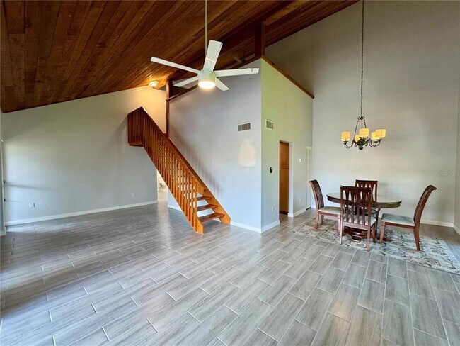 Building Photo - 3031 Willow Green Dr