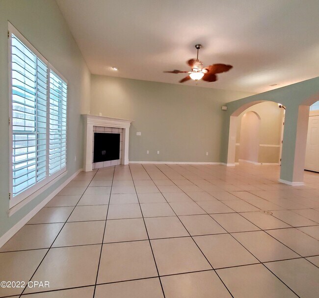 Building Photo - 431 Hidden Island Dr