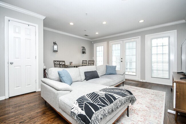 Building Photo - 2332 Winrock Blvd