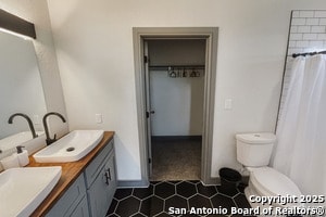 Building Photo - 122 Applin Ave