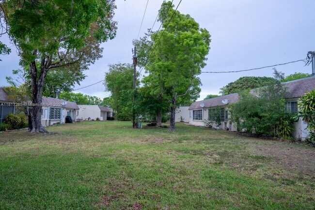 Building Photo - 17252 SW 112th Pl