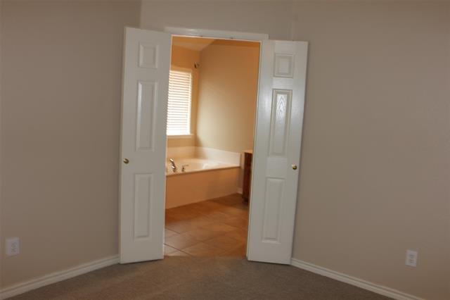 Building Photo - 1603 N Timber Brook Dr