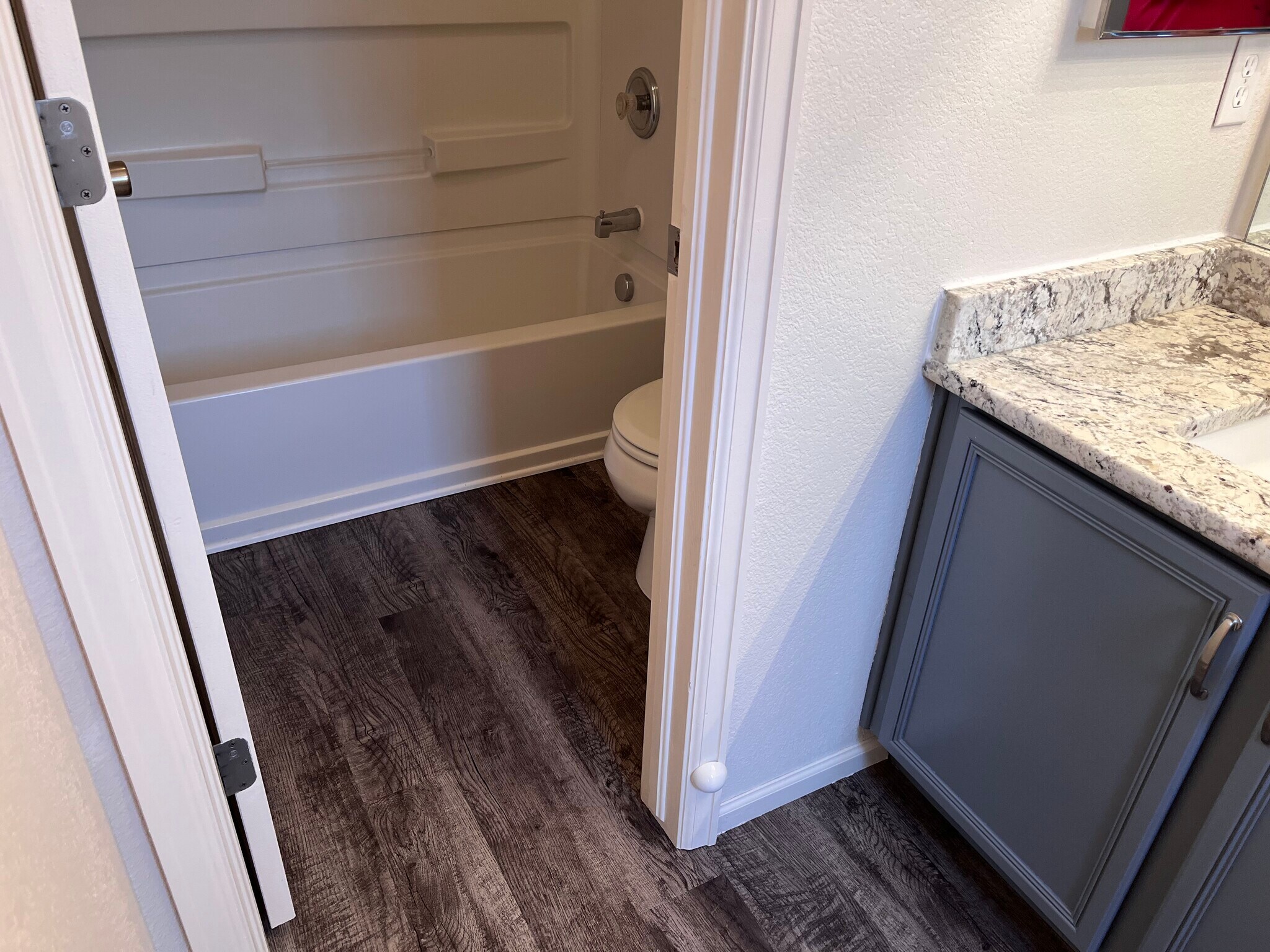 Building Photo - 1888 Reilly Grv