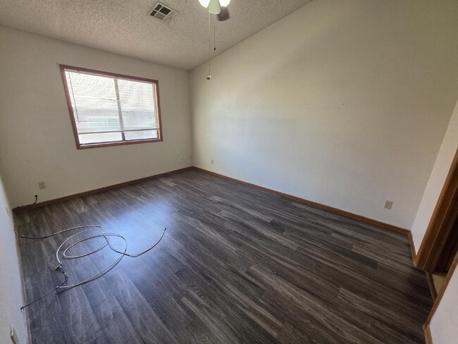 Building Photo - "Charming 2-Bedroom Oasis with Cozy Fireplace on Caracas Dr!"