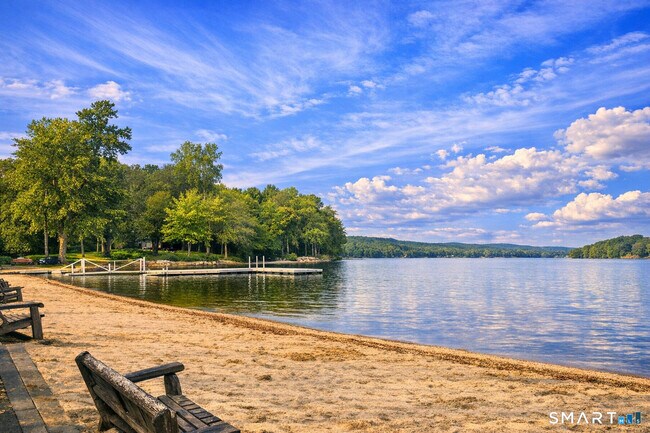 Building Photo - 41 Mallard Cove Rd