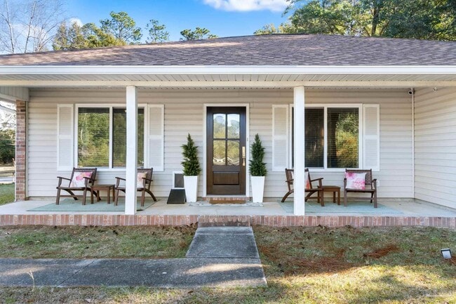 Building Photo - 5276 Springdale Dr