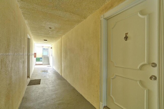 Building Photo - 4114 NW 88th Ave