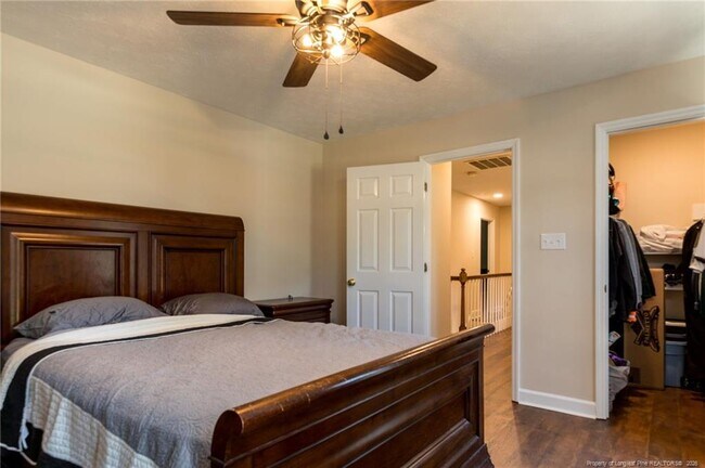 Building Photo - 3356 Quarry Dr