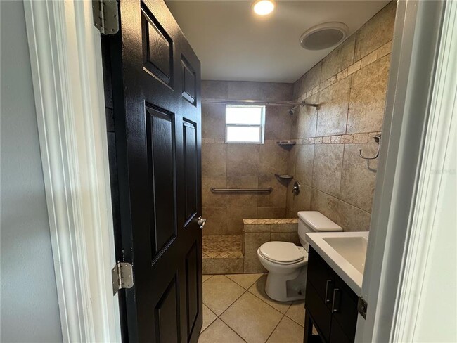 Building Photo - 8313 Sun Vista Way