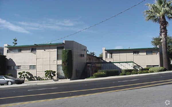 Building Photo - 4133 La Crescenta Ave