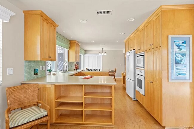 Building Photo - 3102 Tigertail Dr