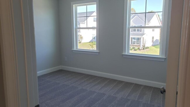 Building Photo - 152 Delta Grass Ln