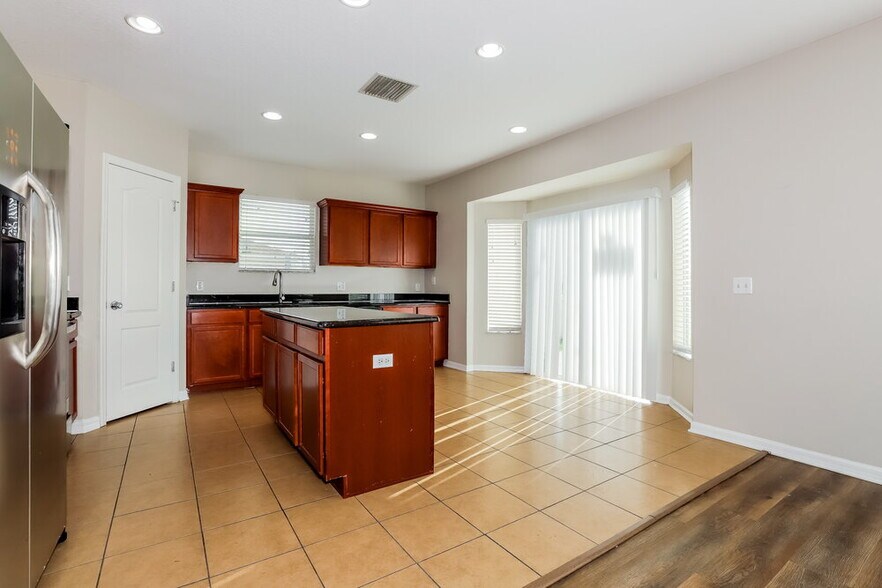 Building Photo - 12608 Evington Point Dr