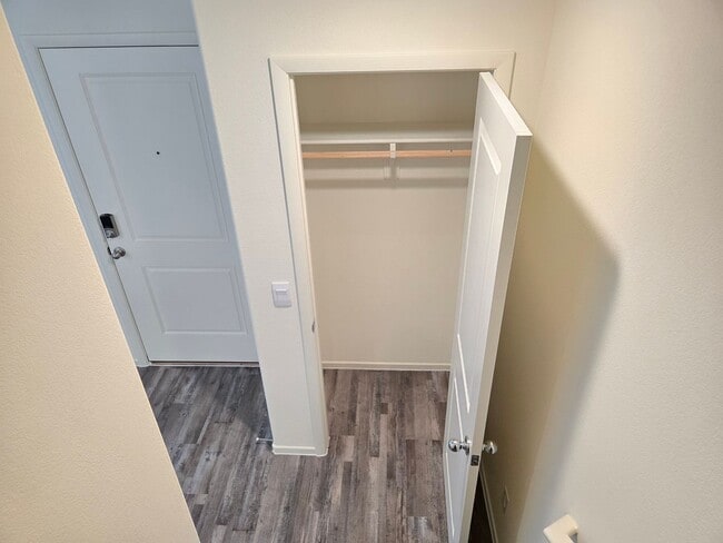 Building Photo - Kalea Trails Gated Cosmos Garden