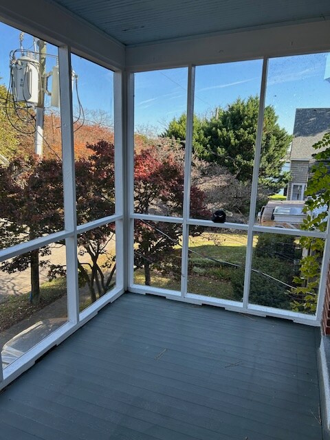 Building Photo - 767 52nd St