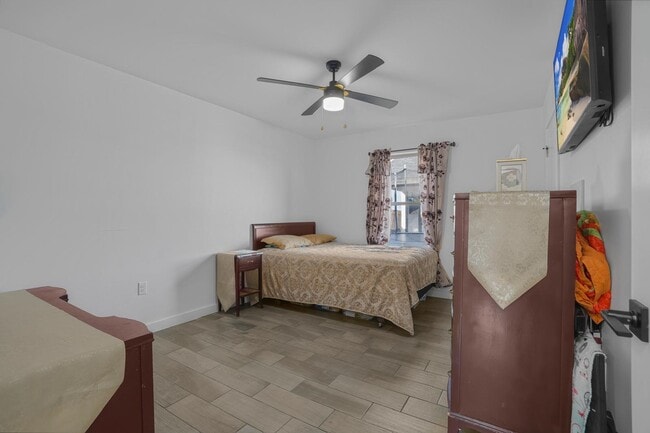 Building Photo - 3504 Jorge Sosa Dr