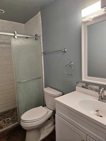 Building Photo - 808 McCurry Ave