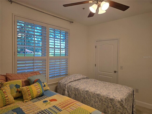 Building Photo - 4170 Central Sarasota Pkwy