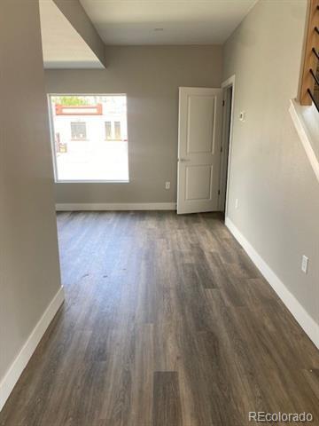 Building Photo - 3718 W 1st Ave