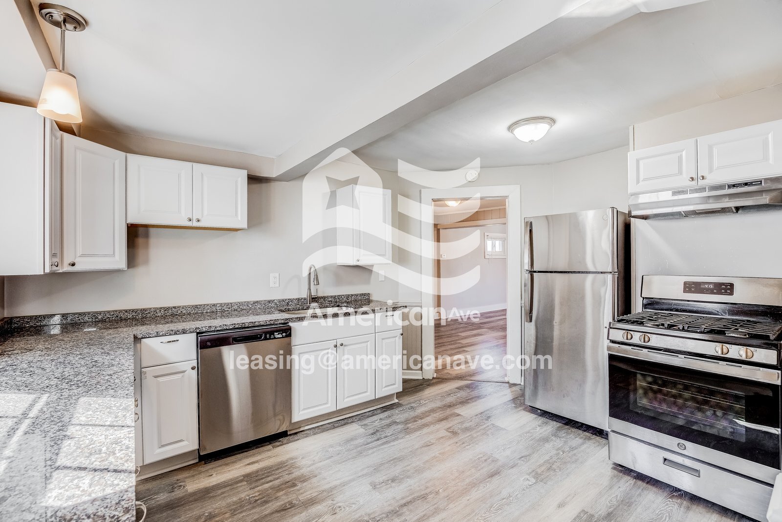 Building Photo - 130 Penneman Ave