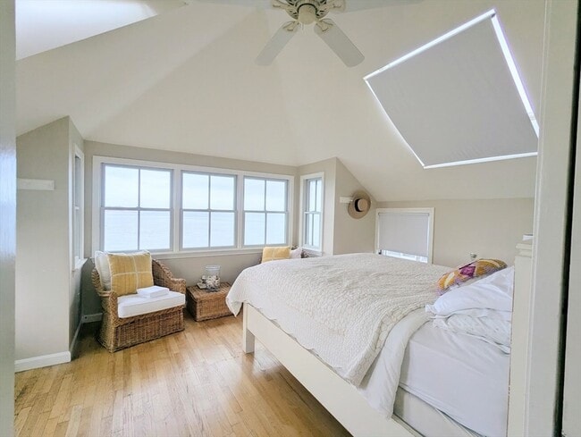 Building Photo - 4 Cliff Rd