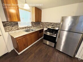 Building Photo - 4BR/2BA Bright & Spacious North Philly Home