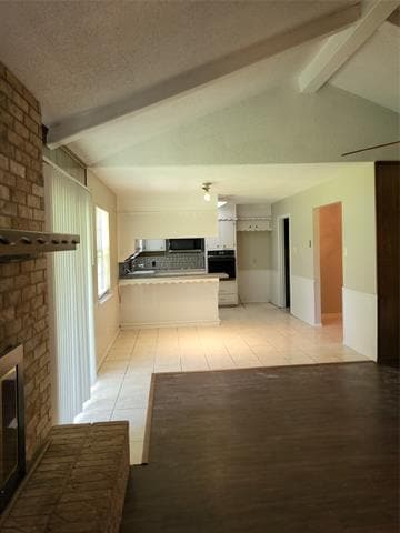 Building Photo - 3625 Stephenson Dr