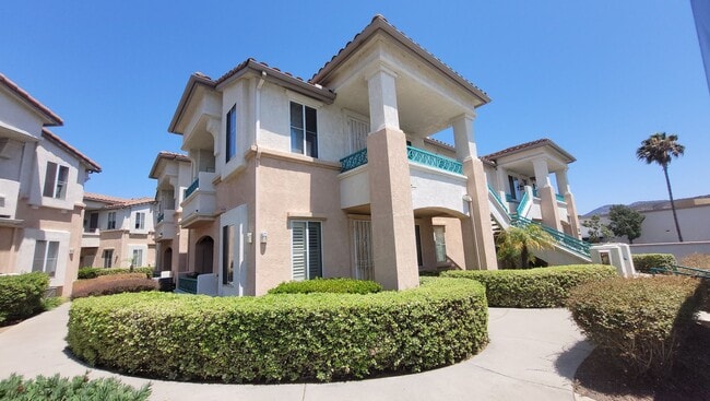 Primary Photo - Conveniently Located In Rancho San Diego