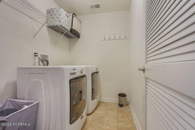 Building Photo - 407 Susquehanna St