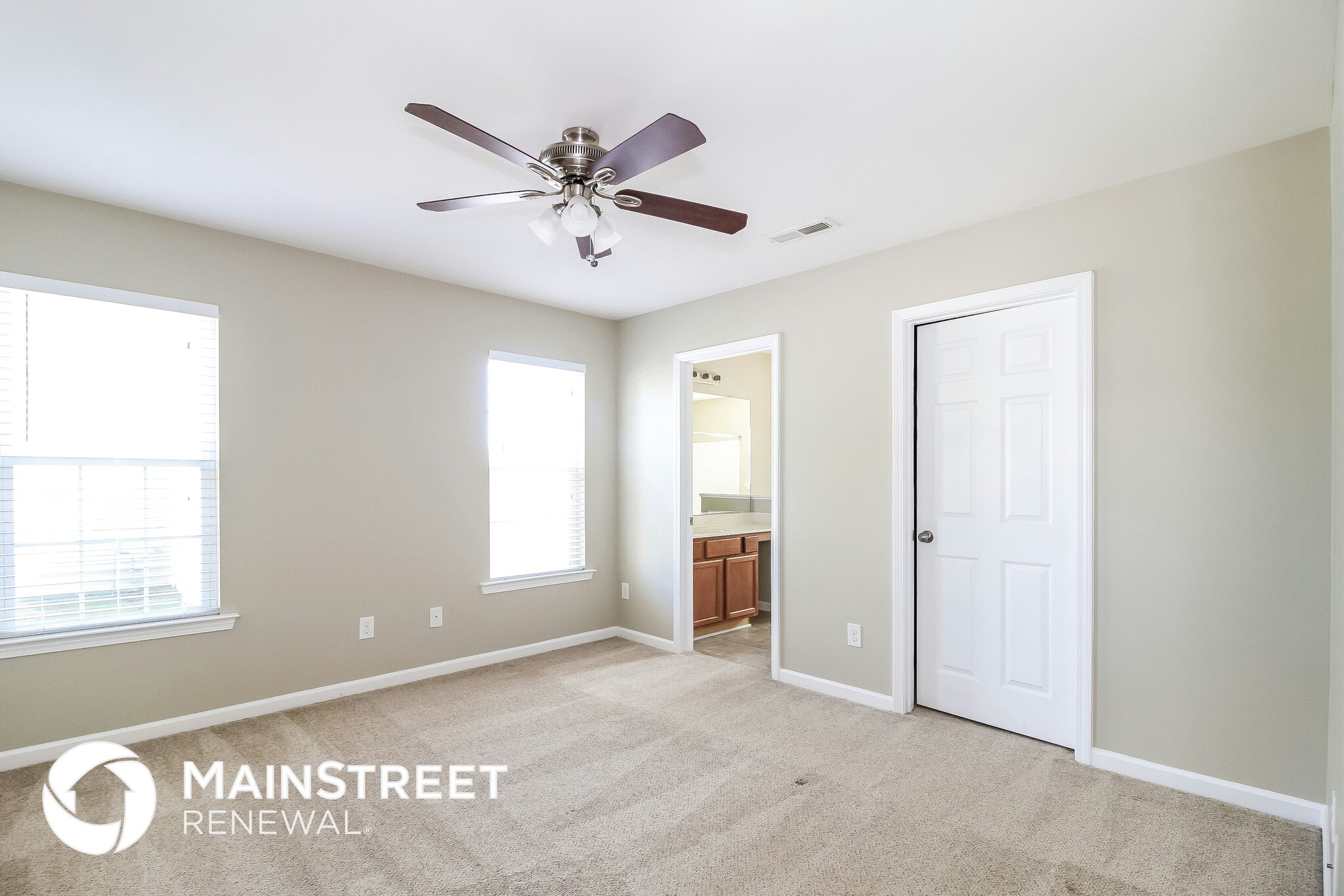 Building Photo - 5788 Misty Hill Cir