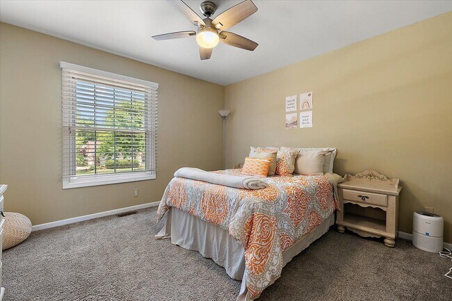 Building Photo - 42683 Wimbleton Way