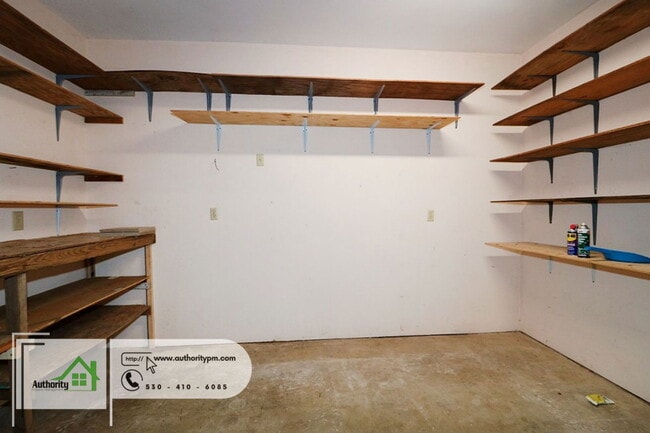 Building Photo - 4465 Red Bluff St