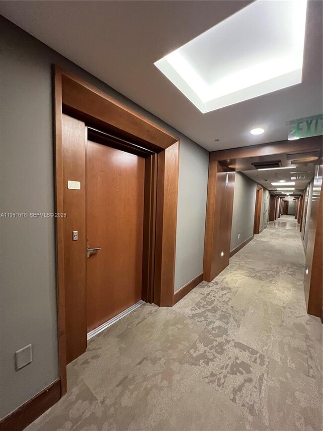 Building Photo - 31 SE 5th St