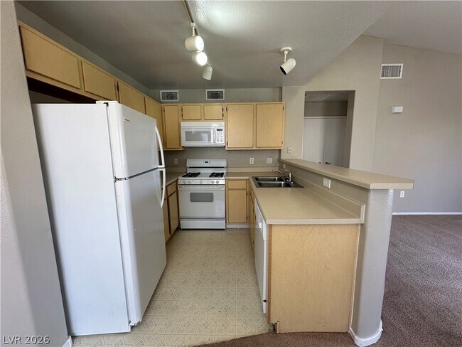 Building Photo - 1881 W Alexander Rd