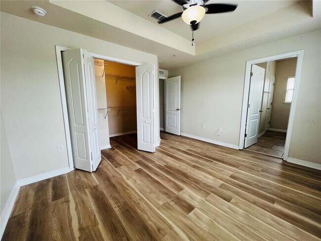 Building Photo - 6570 S Goldenrod Rd