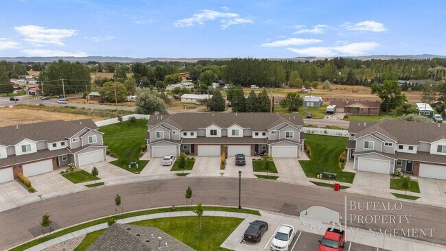 Building Photo - 1160 E Jaylee Dr